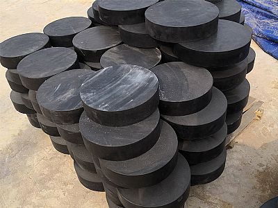 丹阳市板式橡胶支座由若干层橡胶片与薄钢板经加压硫化